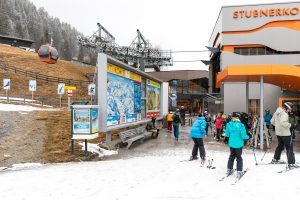 Stubnerkogelbahns dalstation nær centrum af Bad Gastein // Foto: Troels Kjems