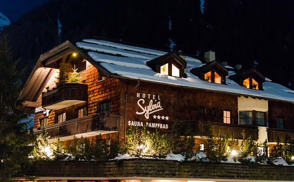 Sylvia_hotel_ski