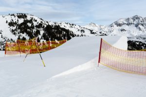 Den største kicker i Obertauerns snowpark er spærret af.