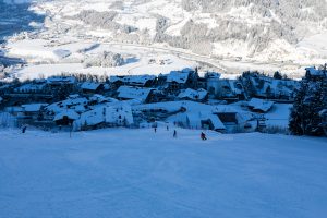 Alpendorf i skygge
